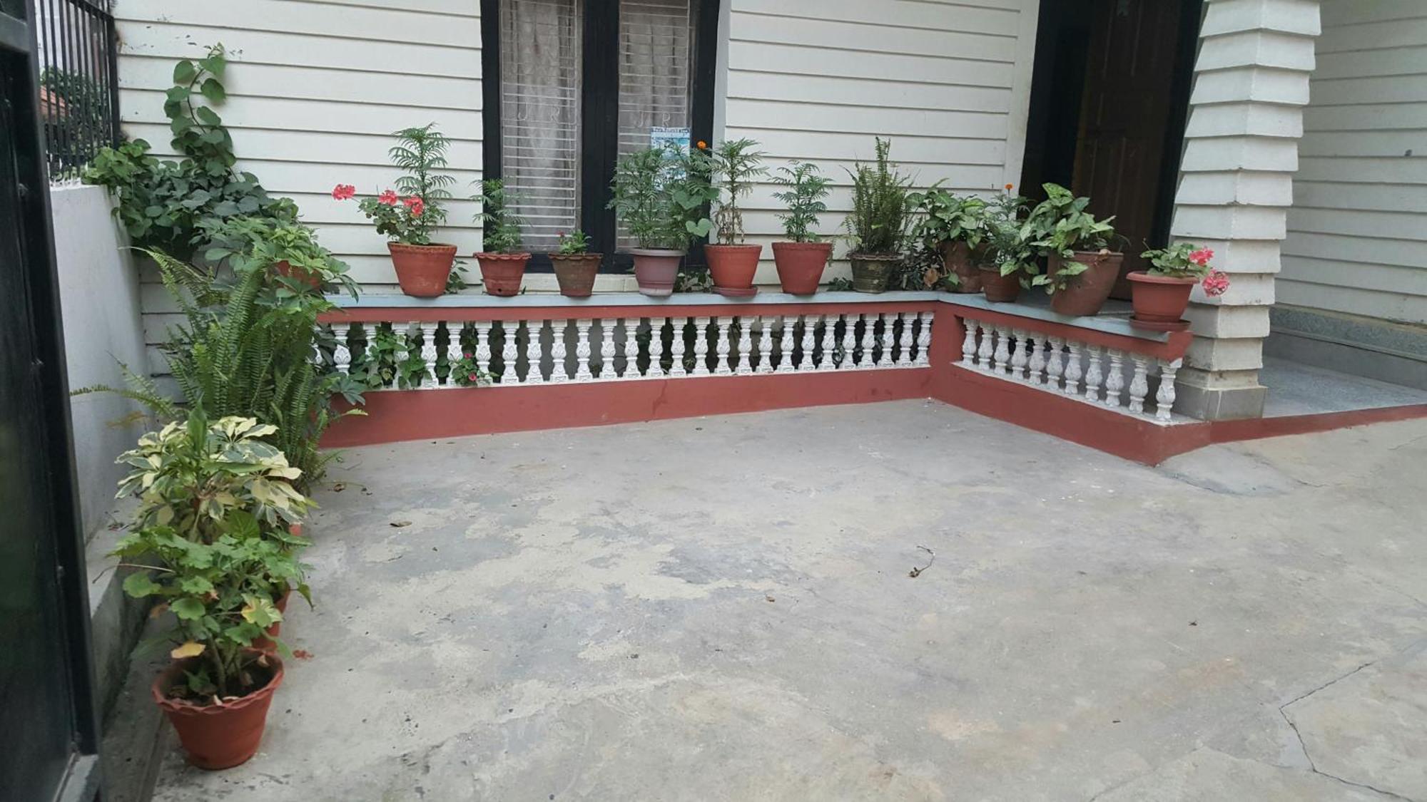 Bnb Royal Tourist House Kathmandu Exterior foto